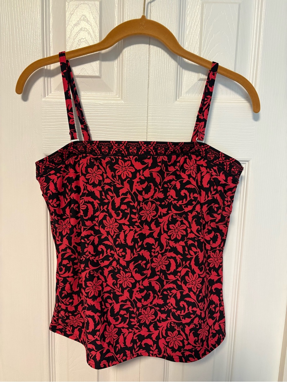 Land’s End Black and Red Floral Spaghetti Strap Tankini Top